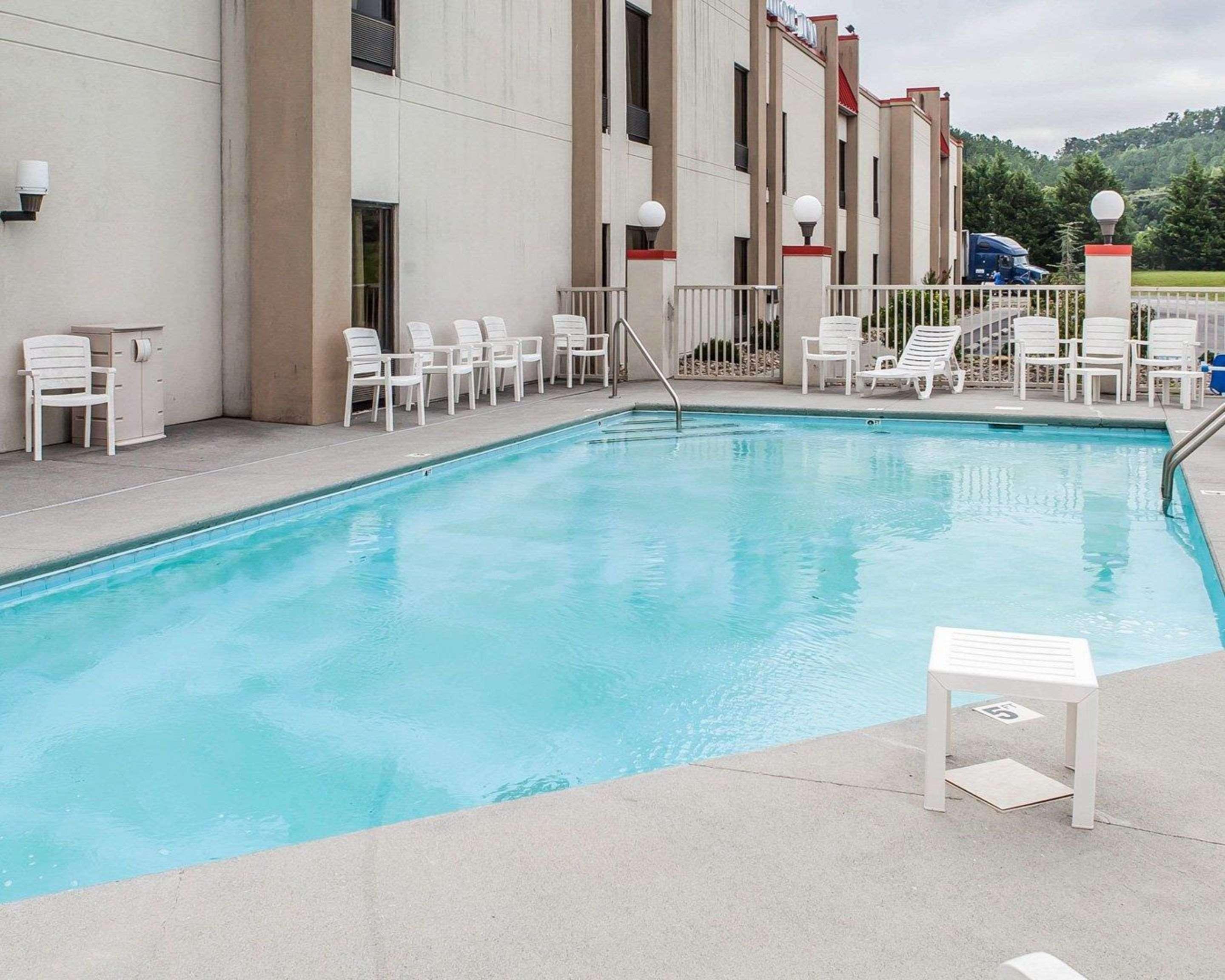 Econo Lodge Newport Esterno foto
