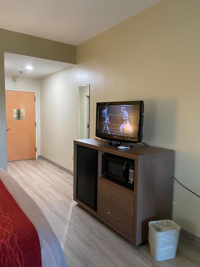 Econo Lodge Newport Esterno foto